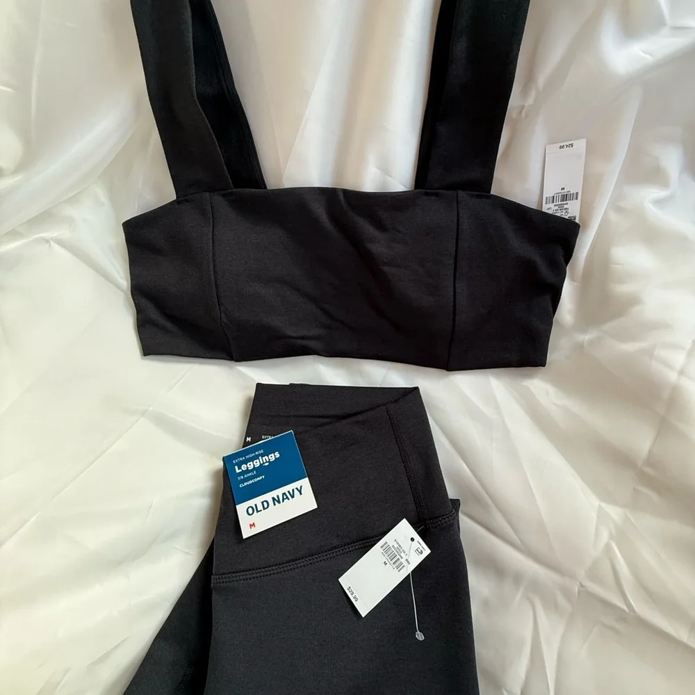 Old Navy Black Leggings and Top Set - Picture 1 of 4